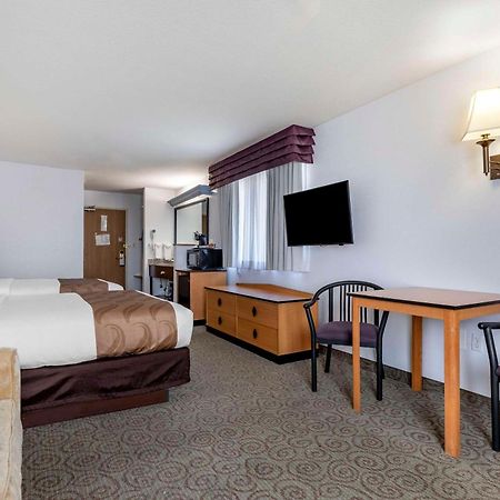 Quality Inn & Suites Denver Airport - Gateway Park Aurora Ngoại thất bức ảnh