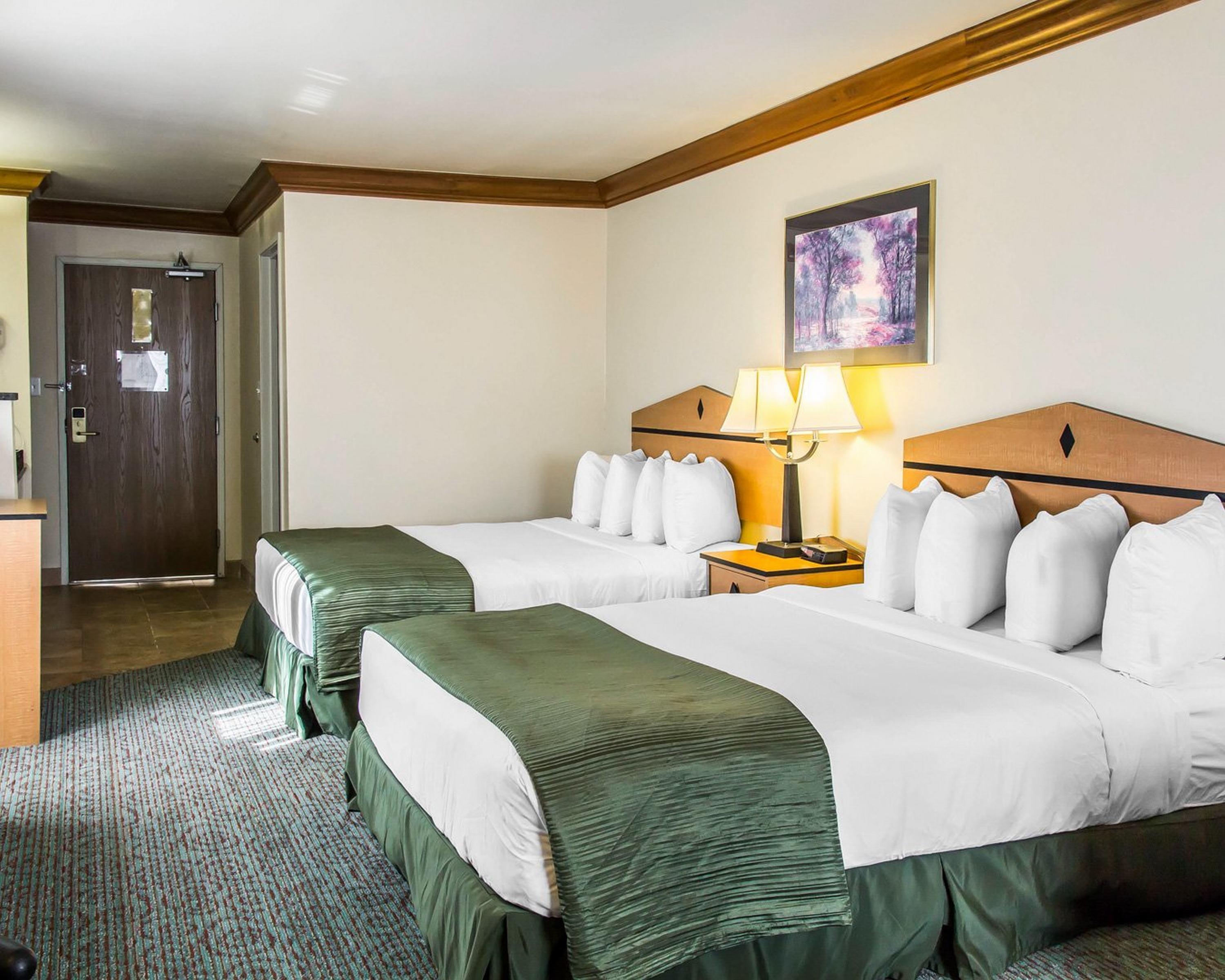 Quality Inn & Suites Denver Airport - Gateway Park Aurora Ngoại thất bức ảnh