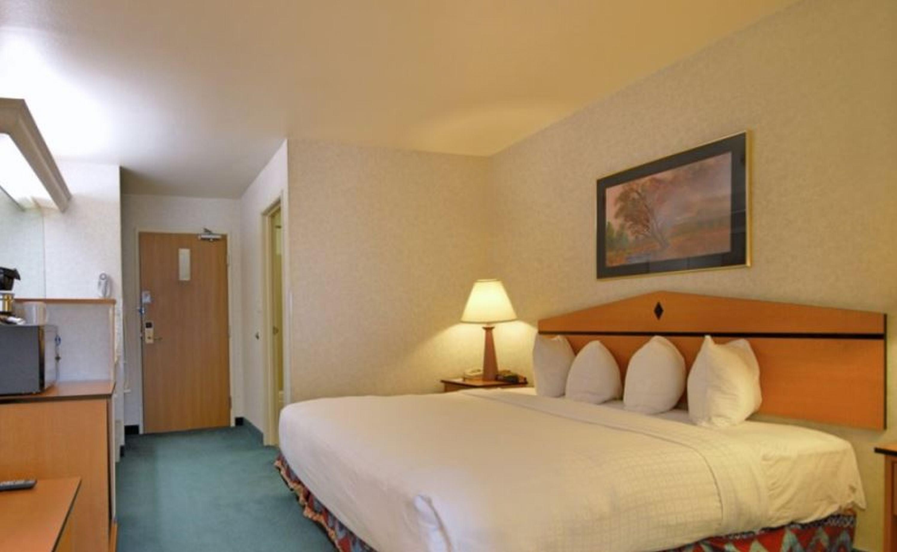 Quality Inn & Suites Denver Airport - Gateway Park Aurora Ngoại thất bức ảnh