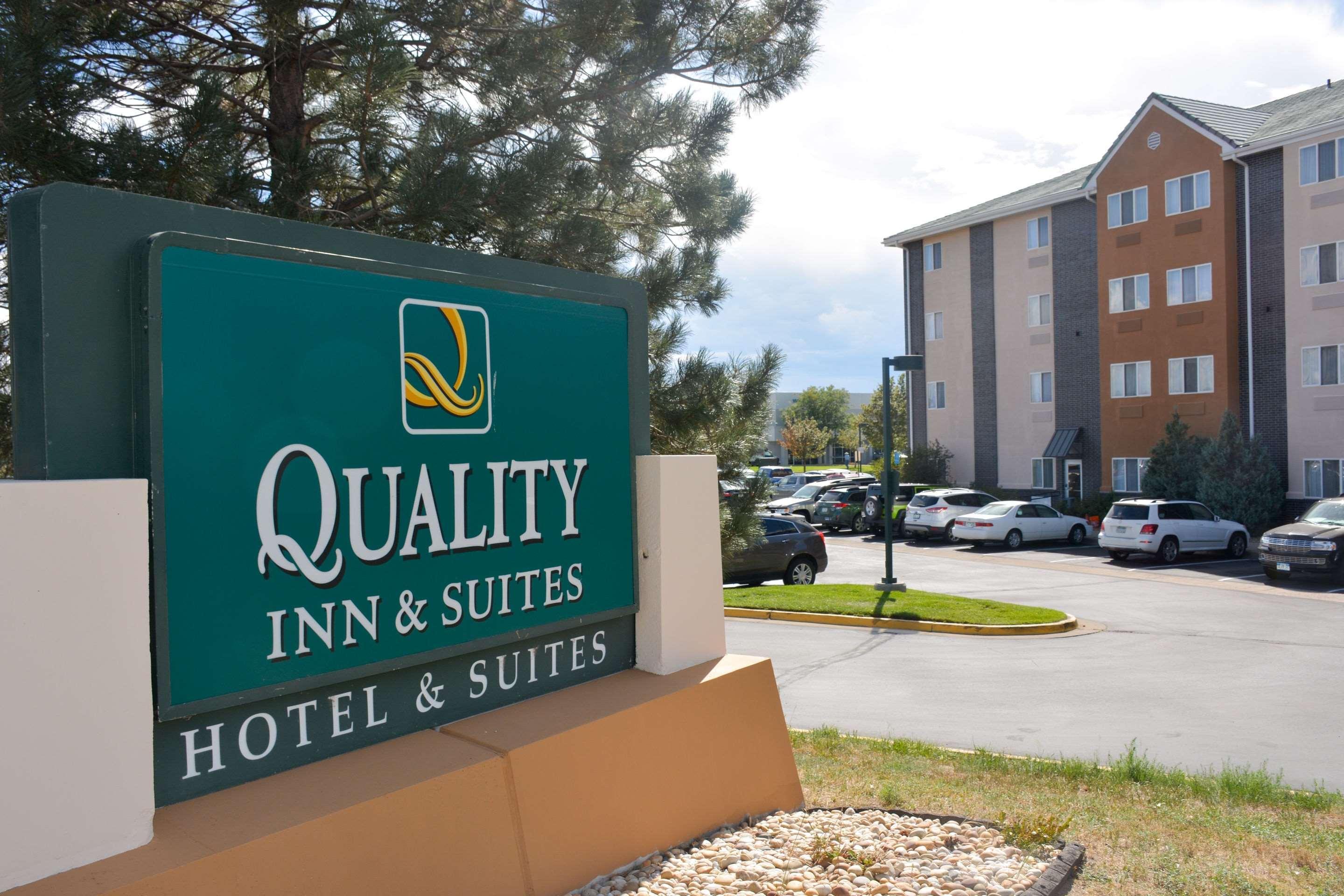 Quality Inn & Suites Denver Airport - Gateway Park Aurora Ngoại thất bức ảnh