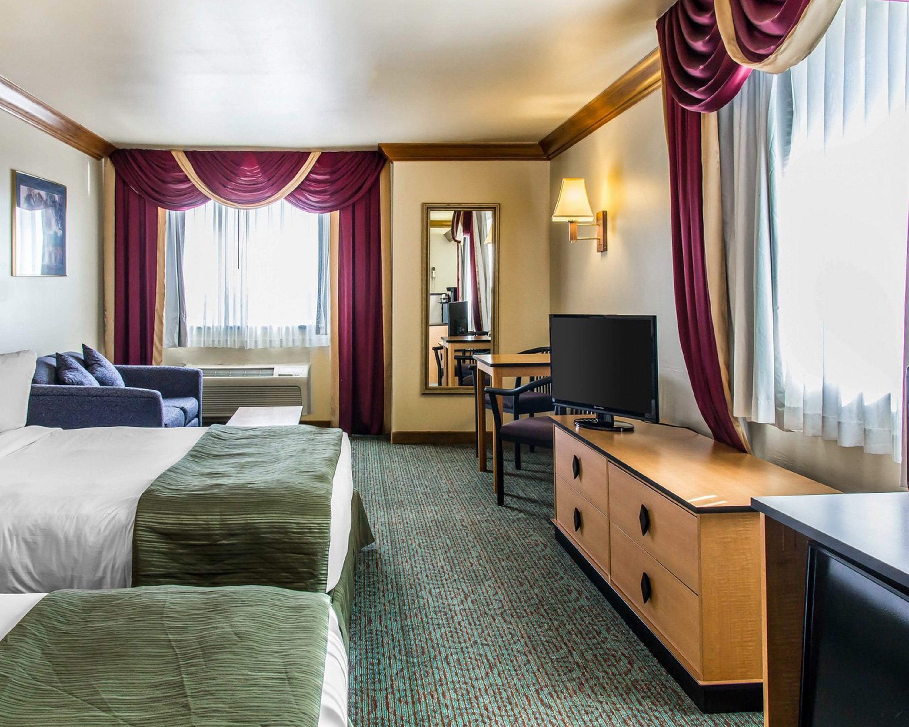 Quality Inn & Suites Denver Airport - Gateway Park Aurora Ngoại thất bức ảnh