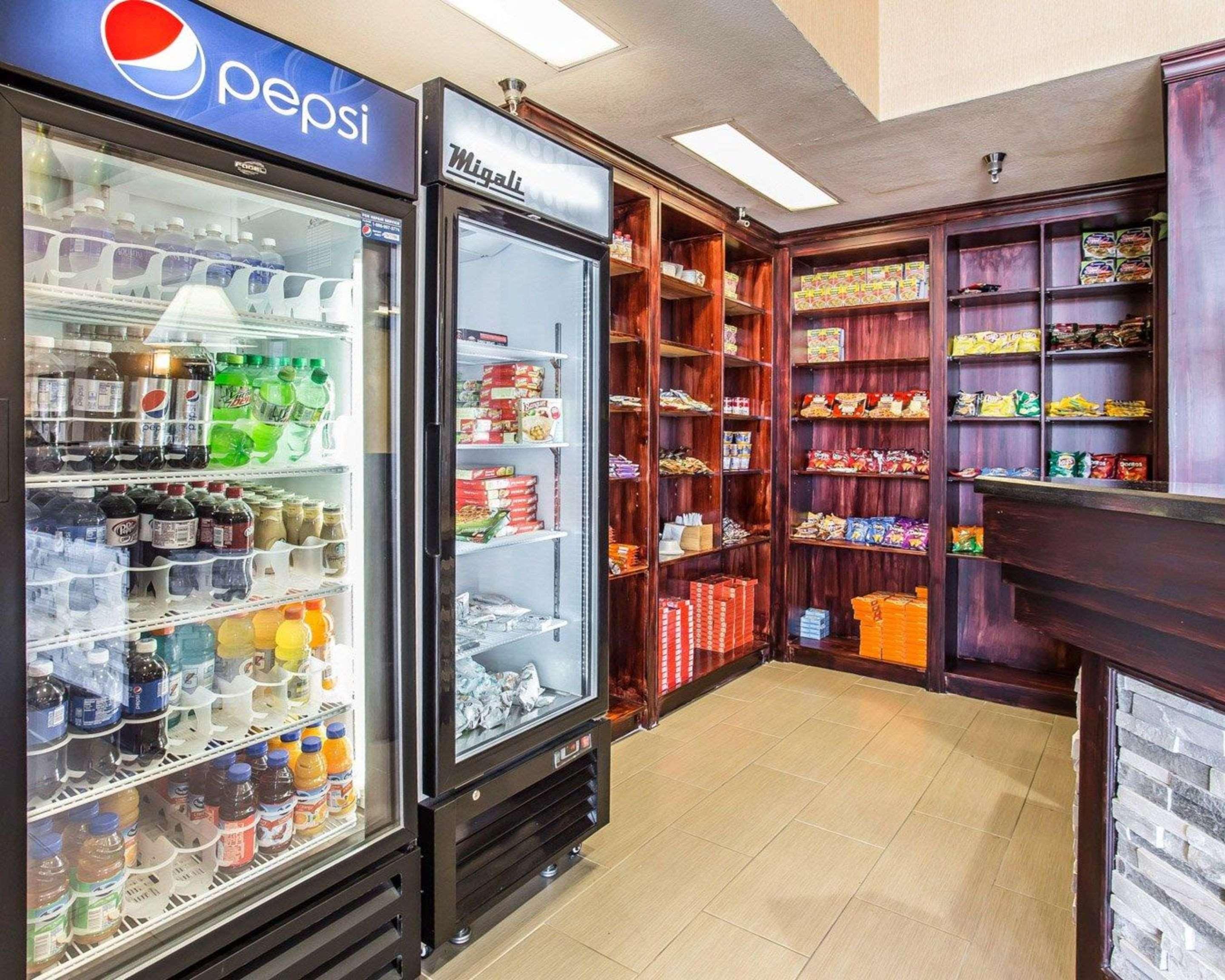 Quality Inn & Suites Denver Airport - Gateway Park Aurora Ngoại thất bức ảnh