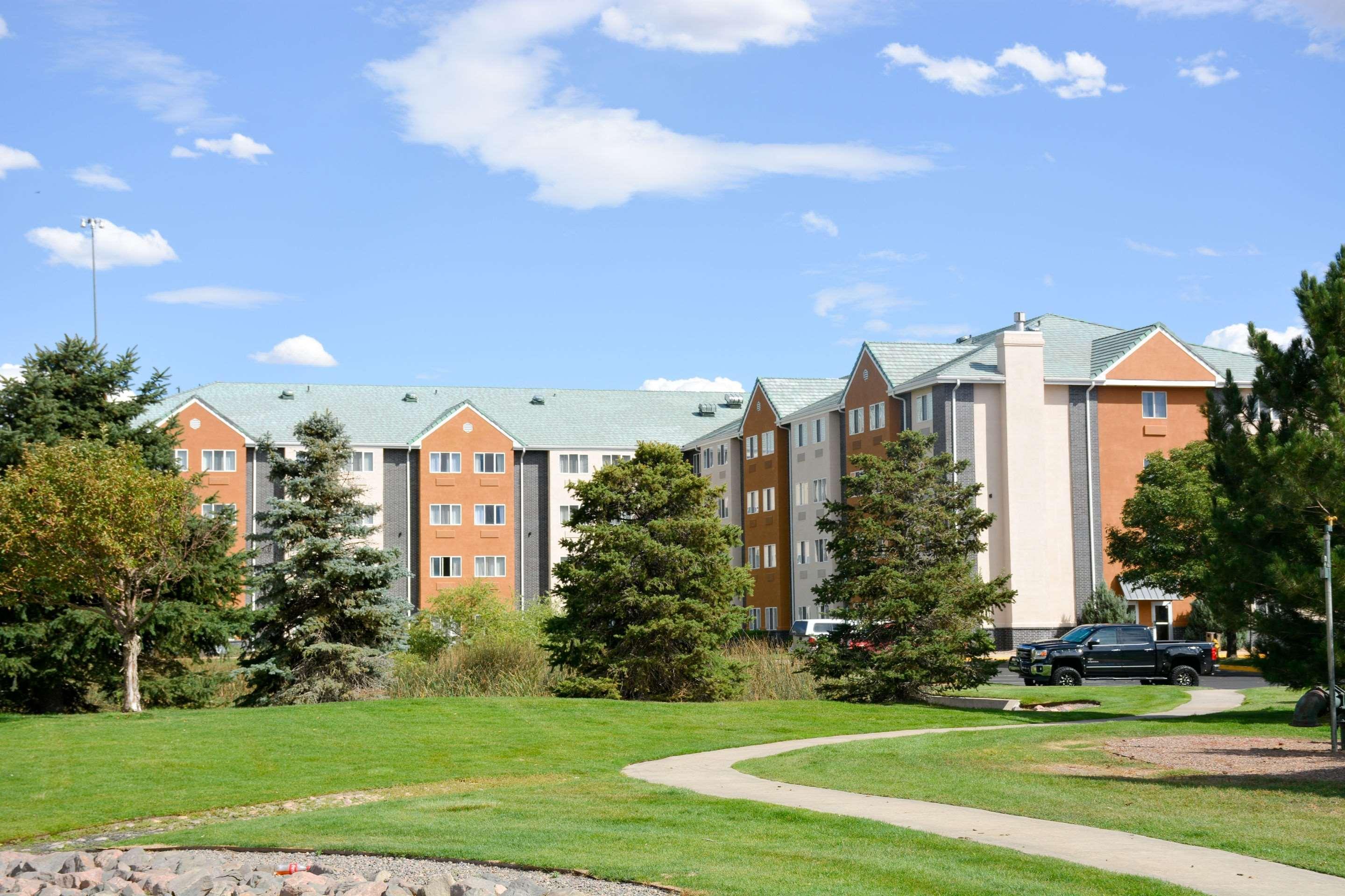 Quality Inn & Suites Denver Airport - Gateway Park Aurora Ngoại thất bức ảnh